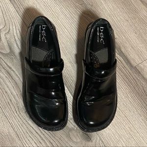 BOC Born Concepts Patent Leather Clogs Sz.9